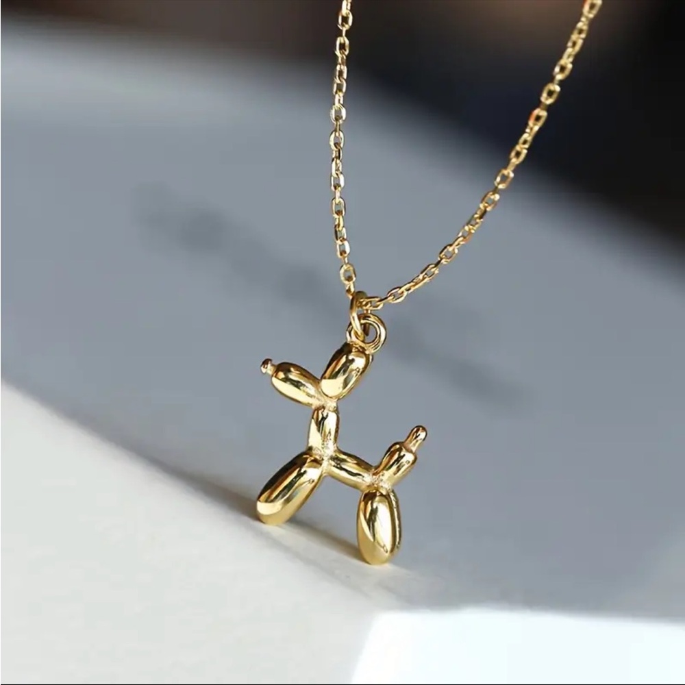 Balloon Dog Necklace-NWT